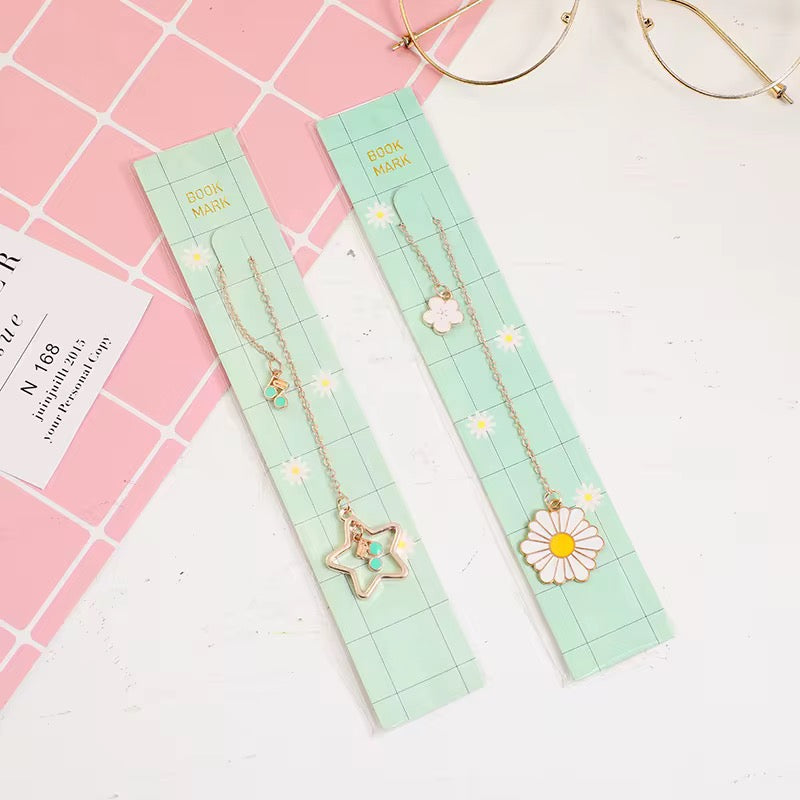 Cute Metal Flower Bookmark
