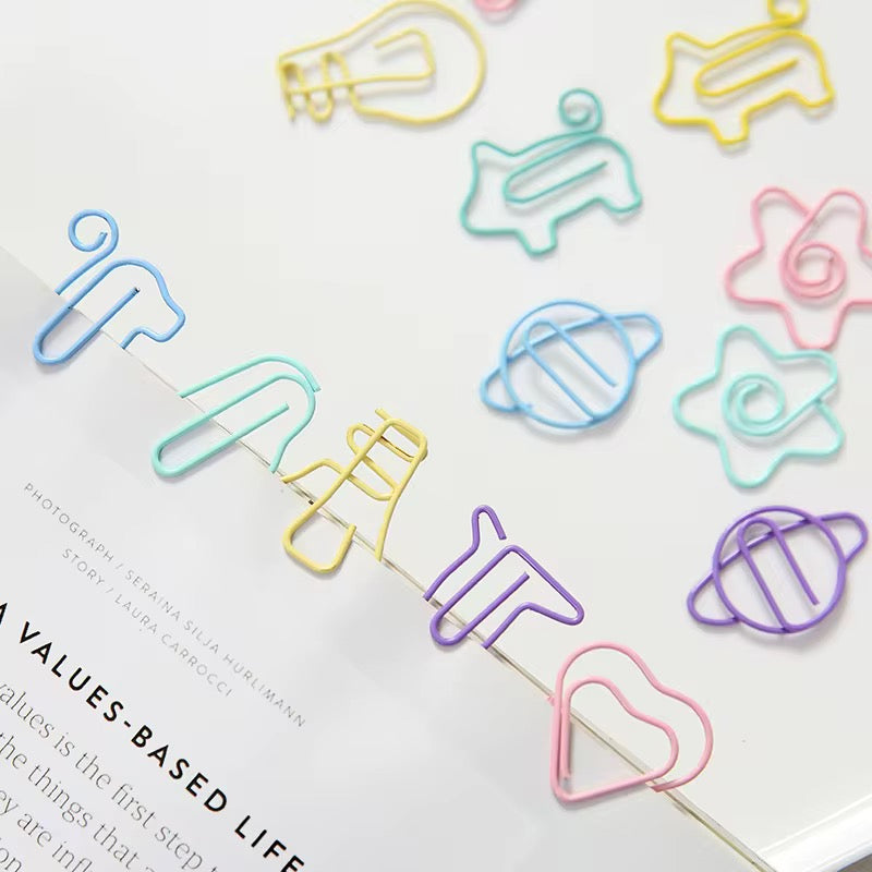 Candy-Coloured Paper Clip Set