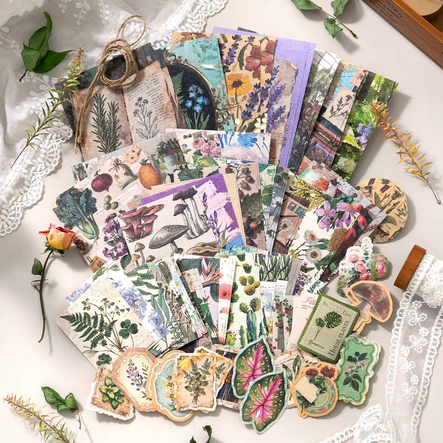 100 Pcs Nostalgia Scrapbooking Paper Materials