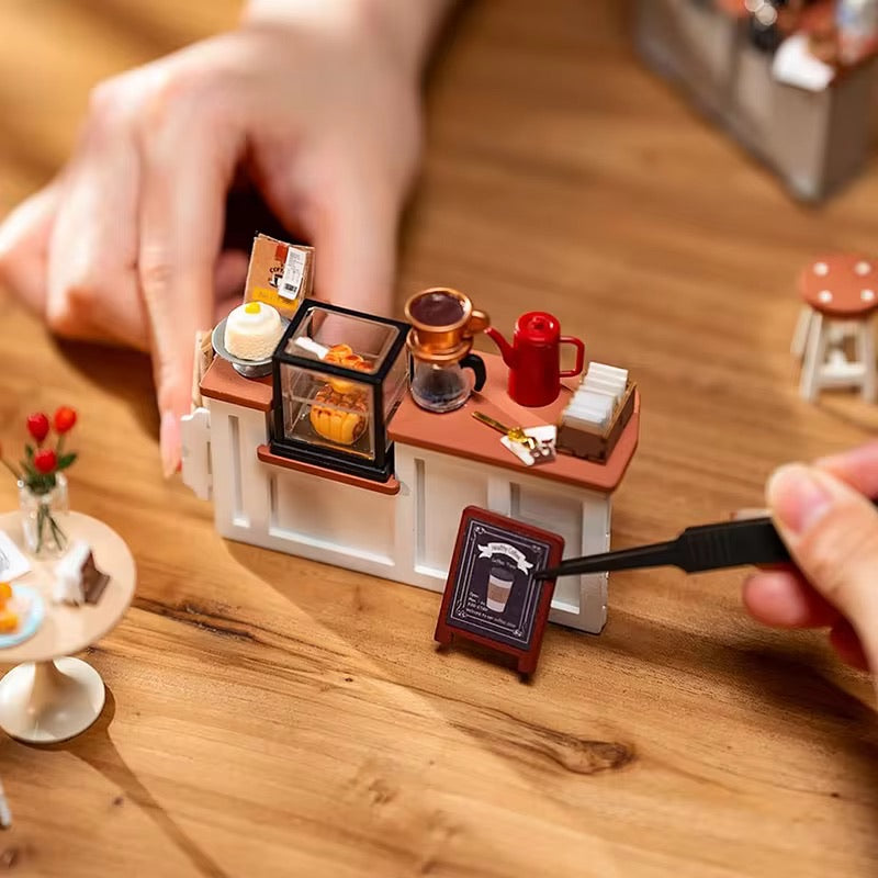 Slow Life Cafe Miniature House