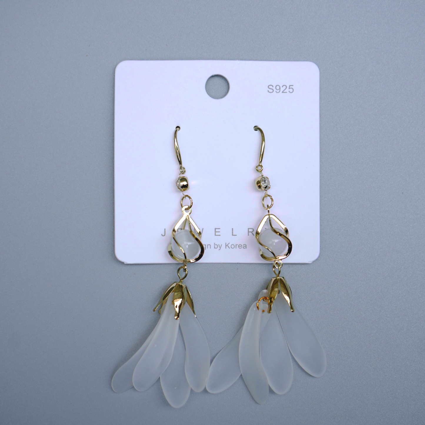 Jewelry | White Flower Earrings