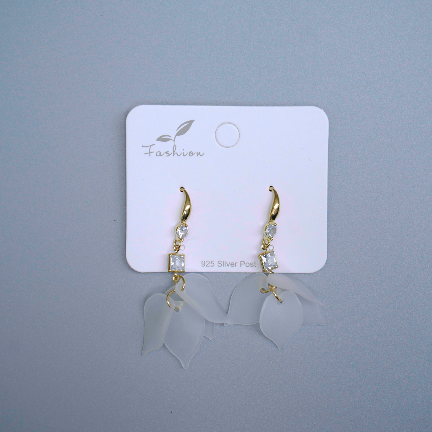 Jewelry | White Flower Earrings