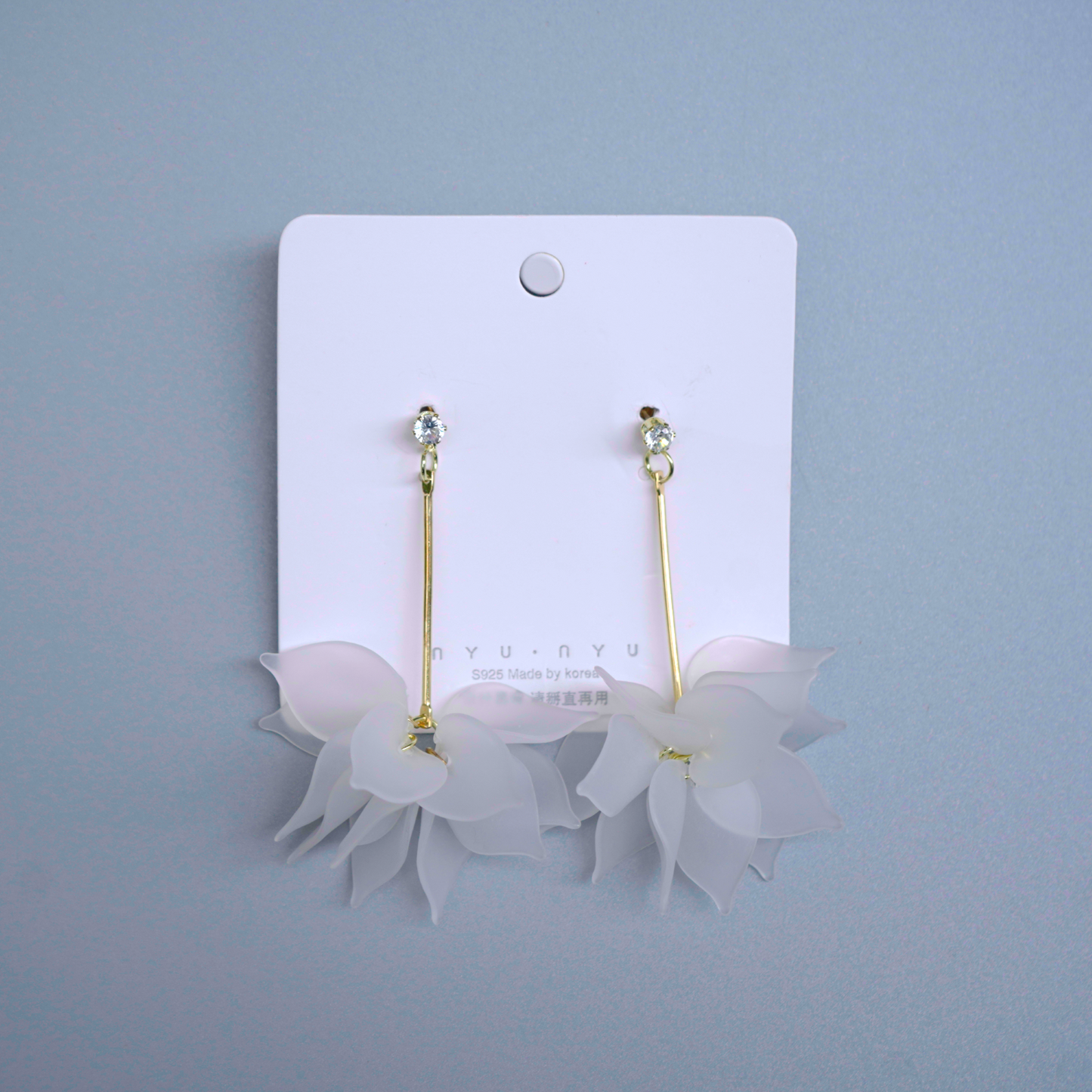 Jewelry | White Flower Earrings