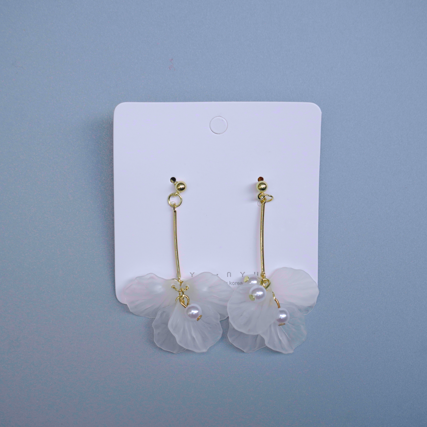 Jewelry | White Flower Earrings