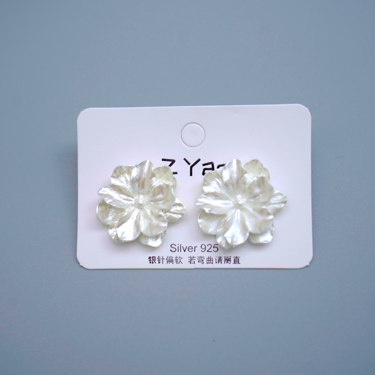 Jewelry | White Flower Earrings